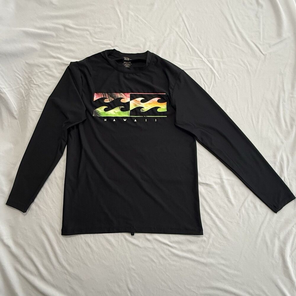 Billabong Loose Fit Surf Shirt Men’s Large Long Sleeve Rash Guard Hawaii 50+UPF